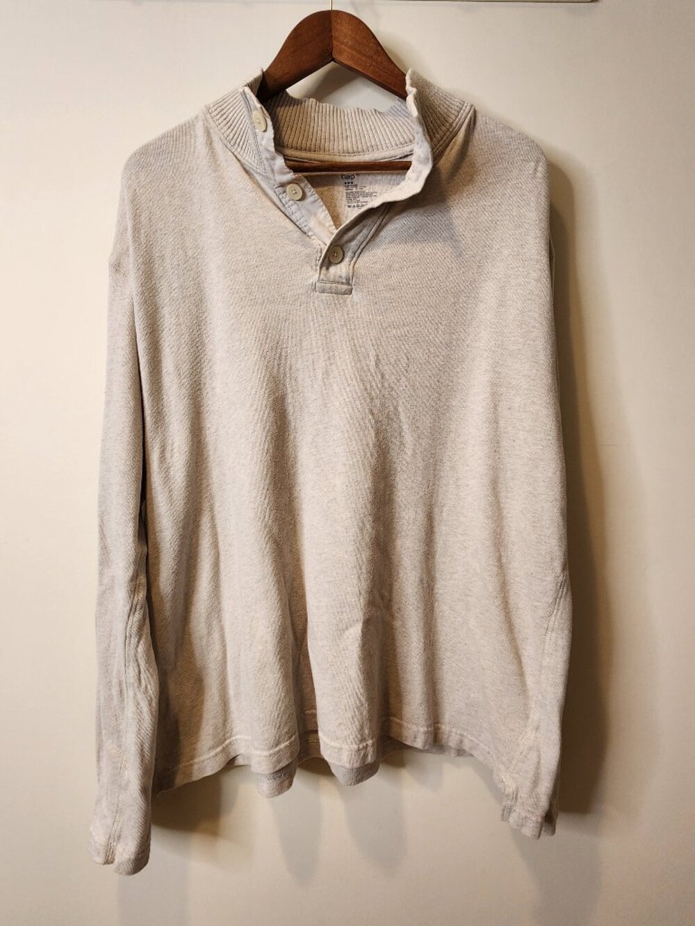 Gap long-sleeve henley shirt
